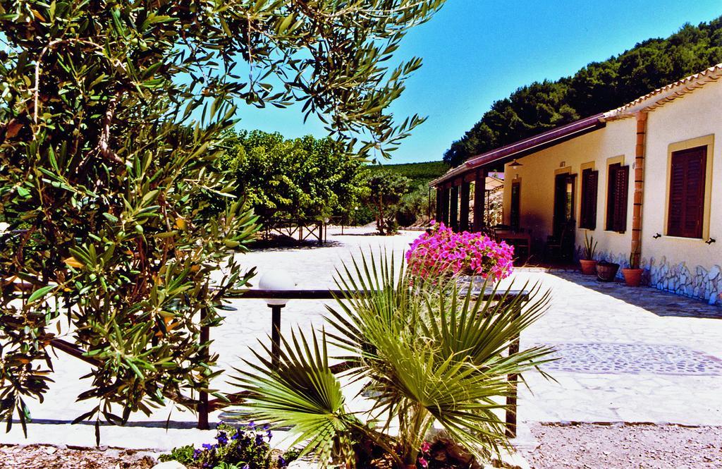Agriturismo Tenute Pispisa Segesta Calatafimi Εξωτερικό φωτογραφία